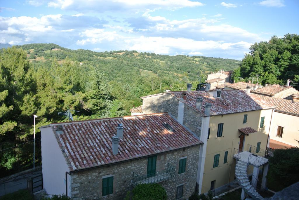 Locanda La Pieve Semproniano Bagian luar foto