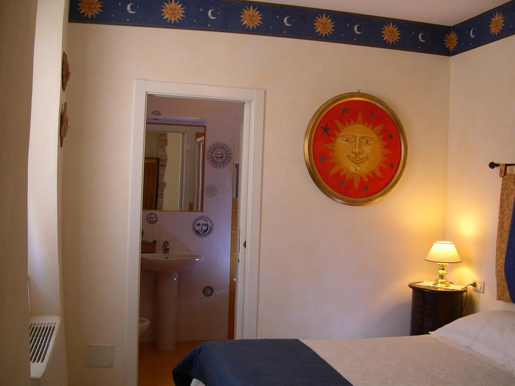 Locanda La Pieve Semproniano Bagian luar foto