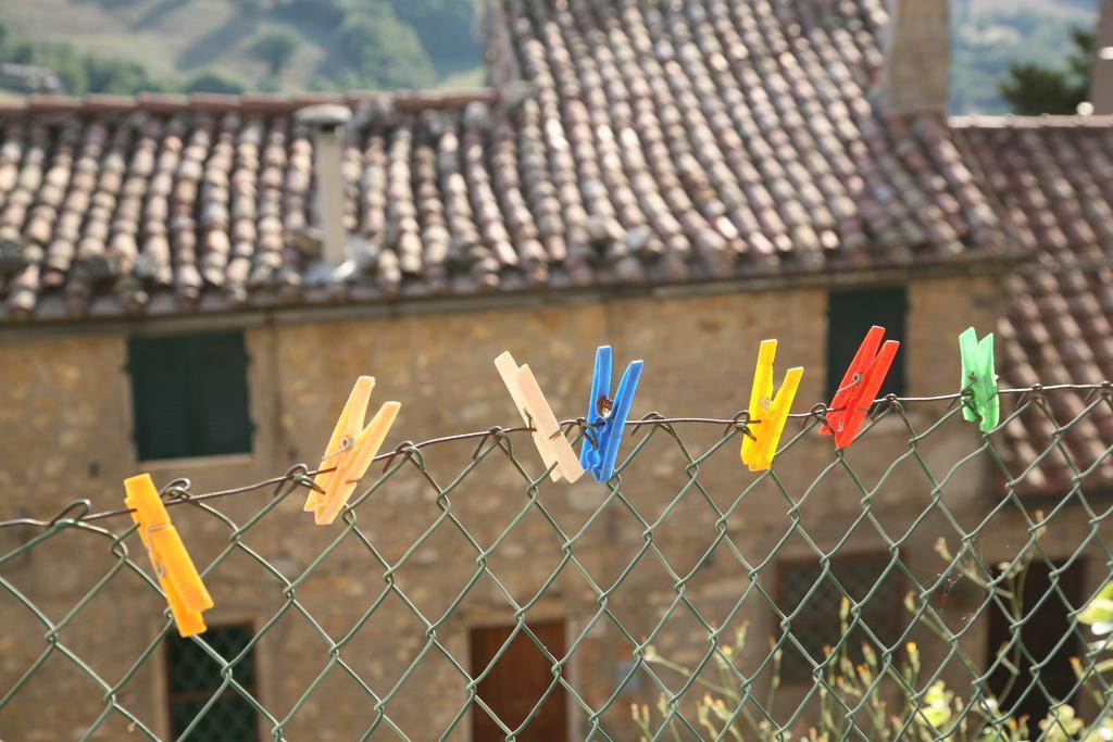 Locanda La Pieve Semproniano Bagian luar foto